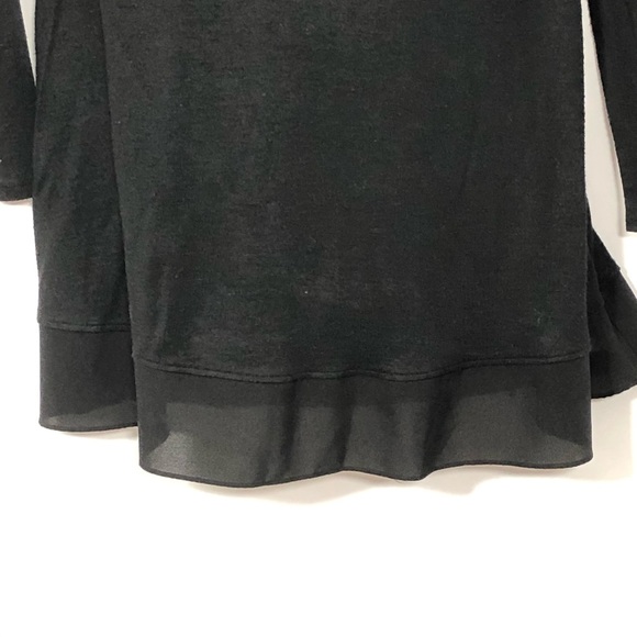 MOTHERHOOD MATERNITY top v neck chiffon hem - Picture 3 of 11